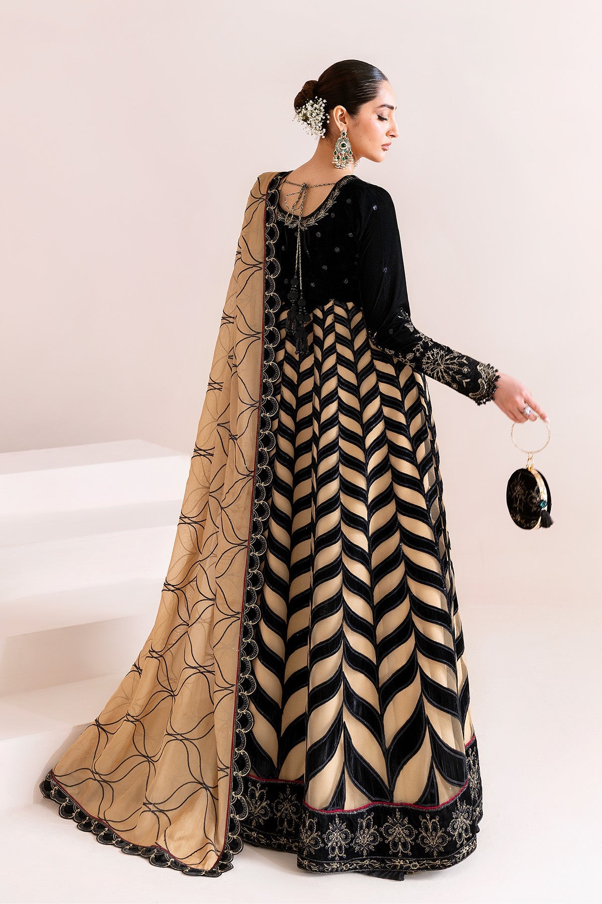 AF-VLT-2223-Noor Jahan | MAKHMAL - Luxury Velvet Edit | ALIZEH FASHION