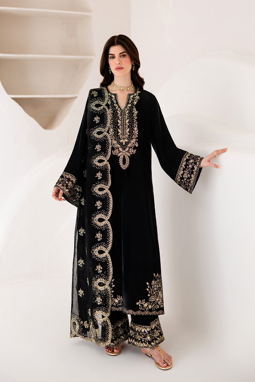 VERA | VELVET AFFAIR | EMAAN ADEEL