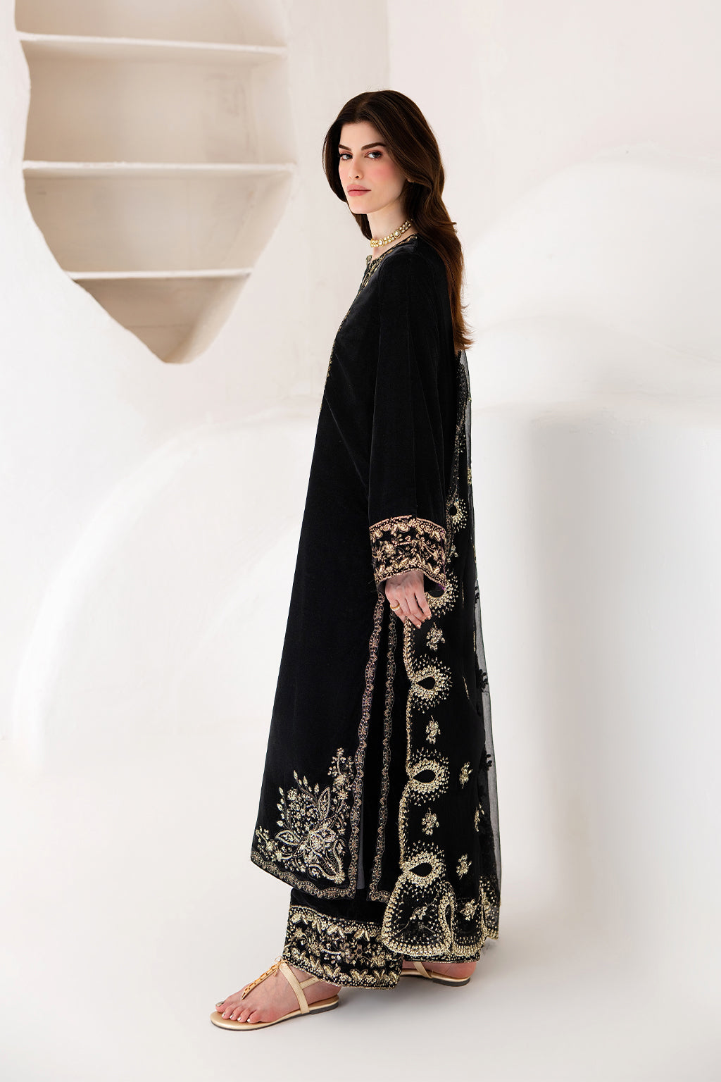 VERA | VELVET AFFAIR | EMAAN ADEEL