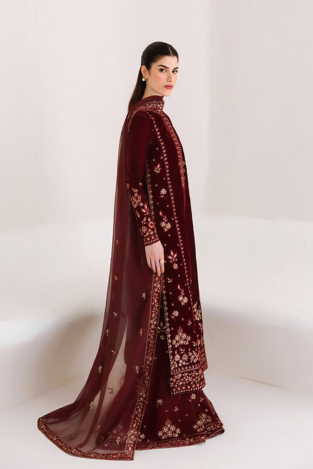 CORINNE | VELVET AFFAIR | EMAAN ADEEL