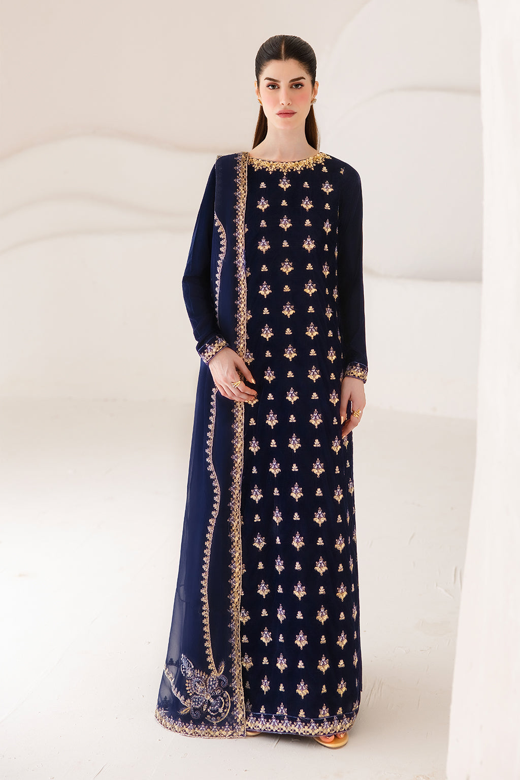 ESMERAY | VELVET AFFAIR | EMAAN ADEEL