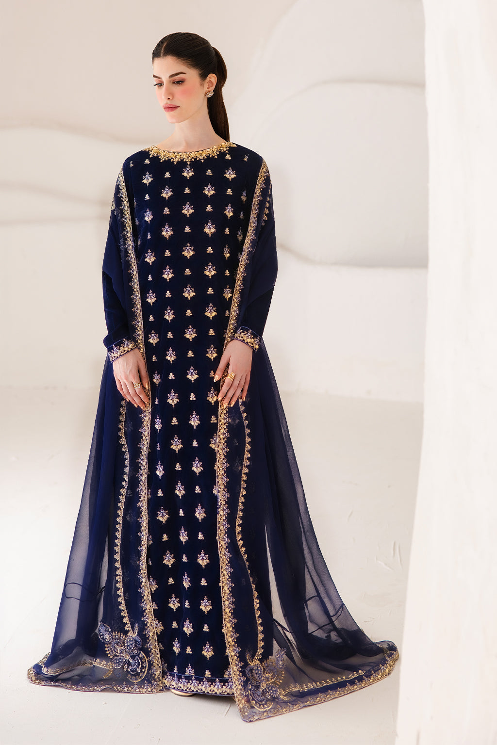 ESMERAY | VELVET AFFAIR | EMAAN ADEEL