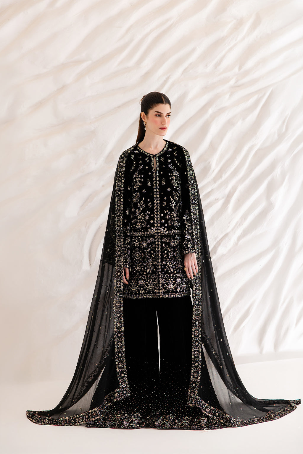 LIVIA | VELVET AFFAIR | EMAAN ADEEL