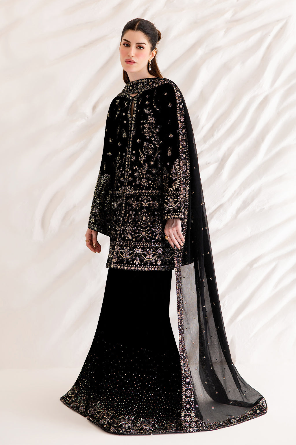 LIVIA | VELVET AFFAIR | EMAAN ADEEL
