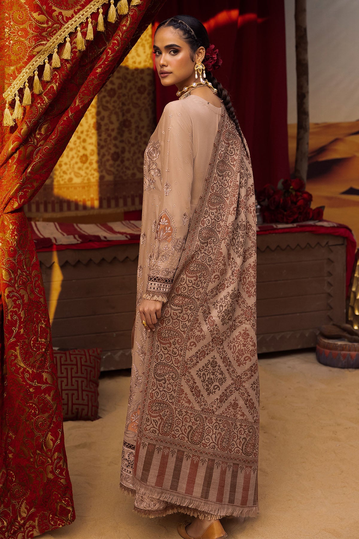 NE-65 E | SHAWL COLLECTION | NUREH