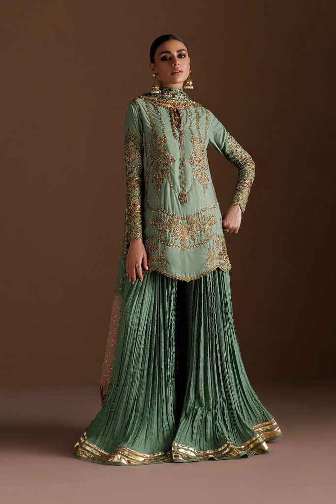 IV-87 Embroidered Velvet | VELVET 26 | IZNIK