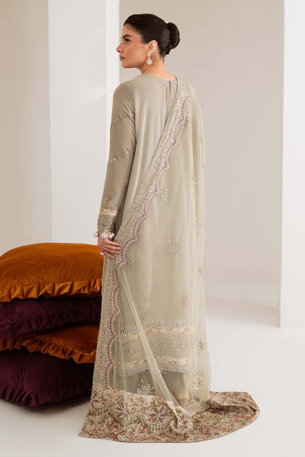 NW-111 | MAYA VELVET | NUREH