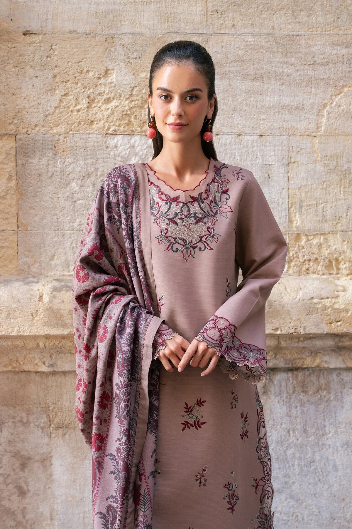 Bloom | MEET ME IN ISTANBUL | Rang Rasiya Free Shipping to UK/USA/UAE Kapraye