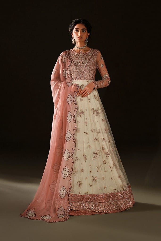 IV-78 Embroidered Velvet | VELVET EDIT II | IZNIK