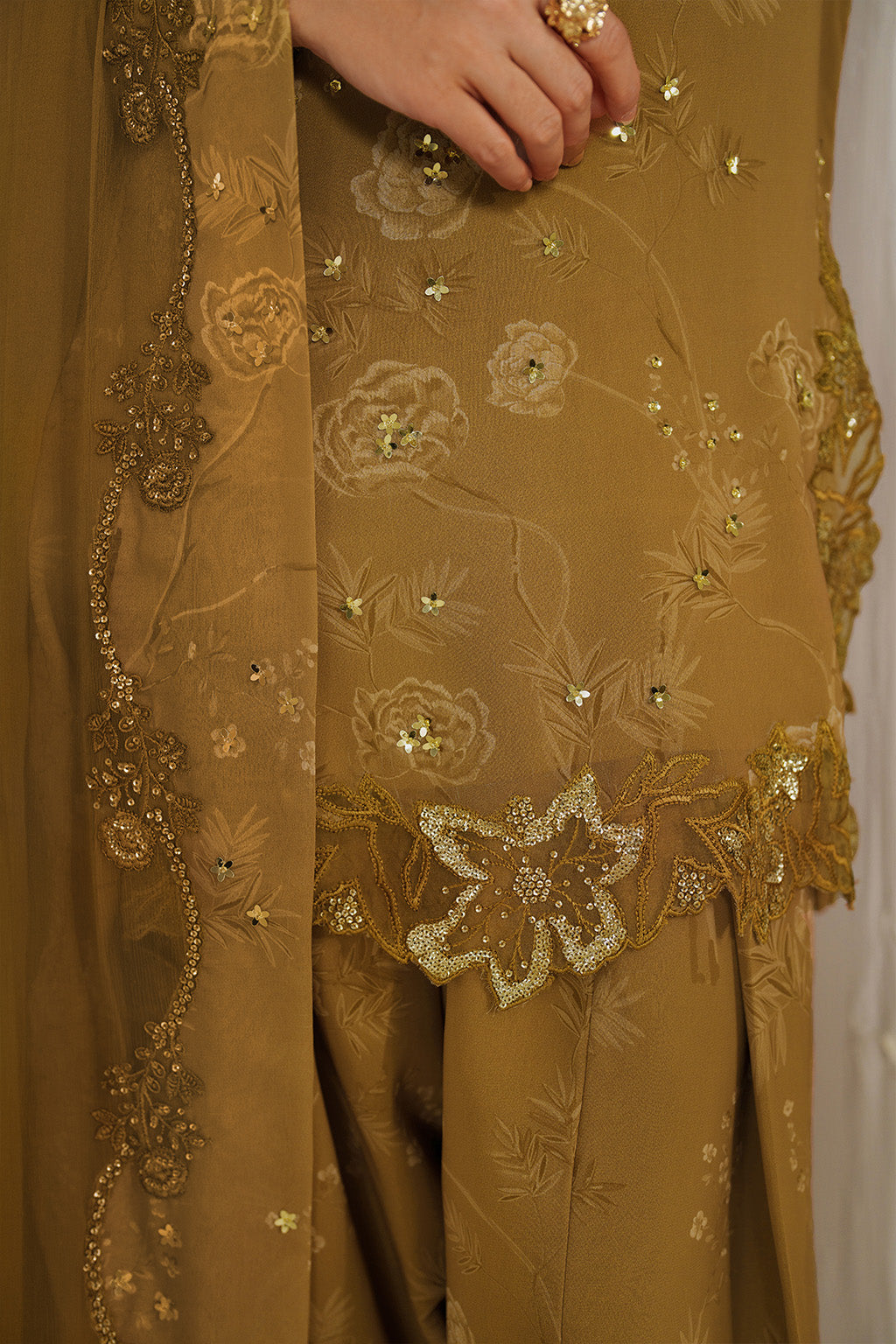 UE-545 Printed Raw Silk | Printed Formals | IZNIK