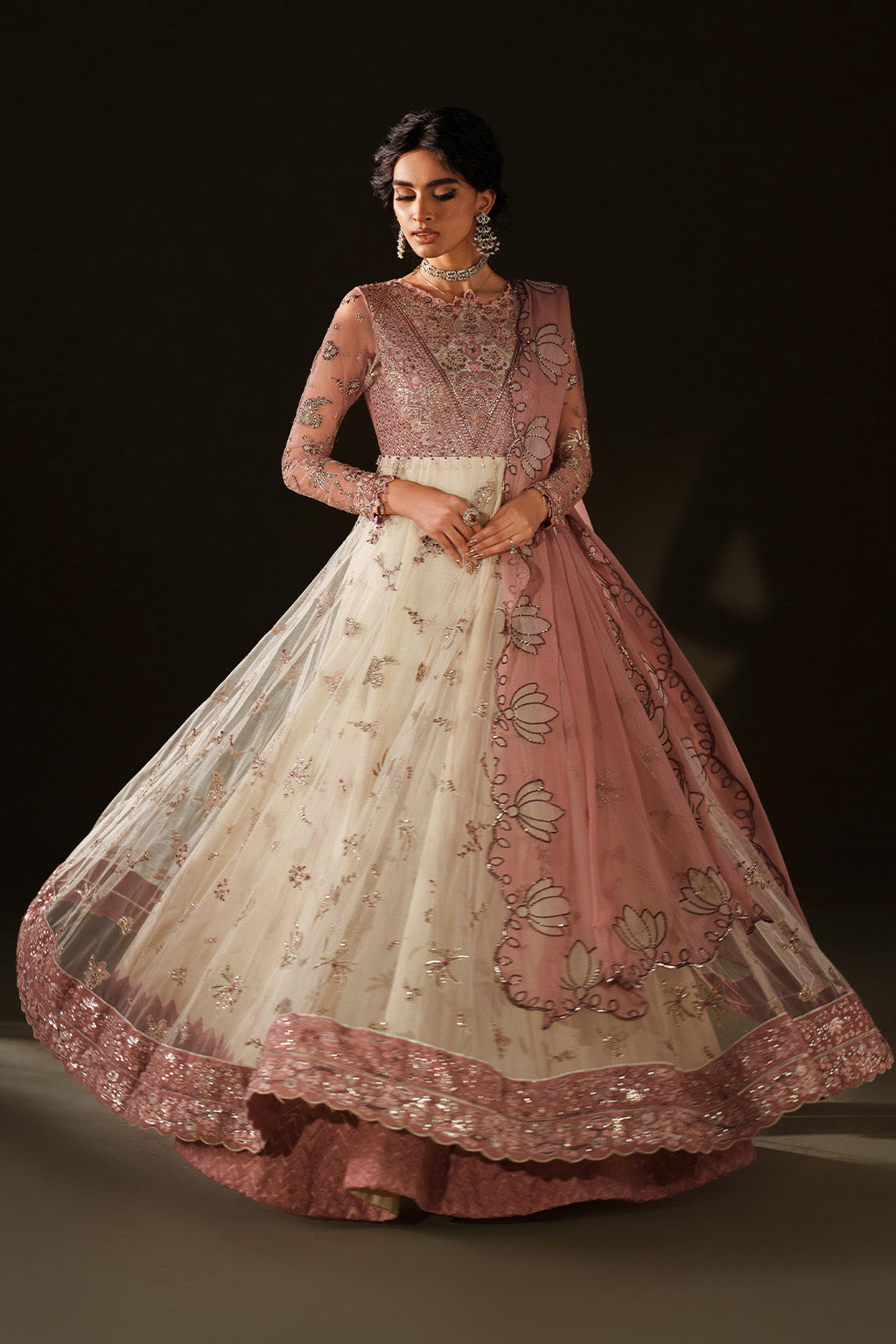 IV-78 Embroidered Velvet | VELVET EDIT II | IZNIK