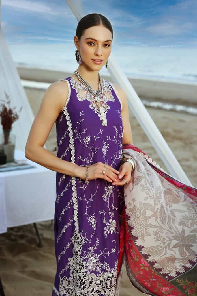 NLCL23-D10-A | NOOR LUXURY CHIKANKARI LAWN 2023 | NOOR BY SADIA ASAD in UK USA UAE online kapraye.com