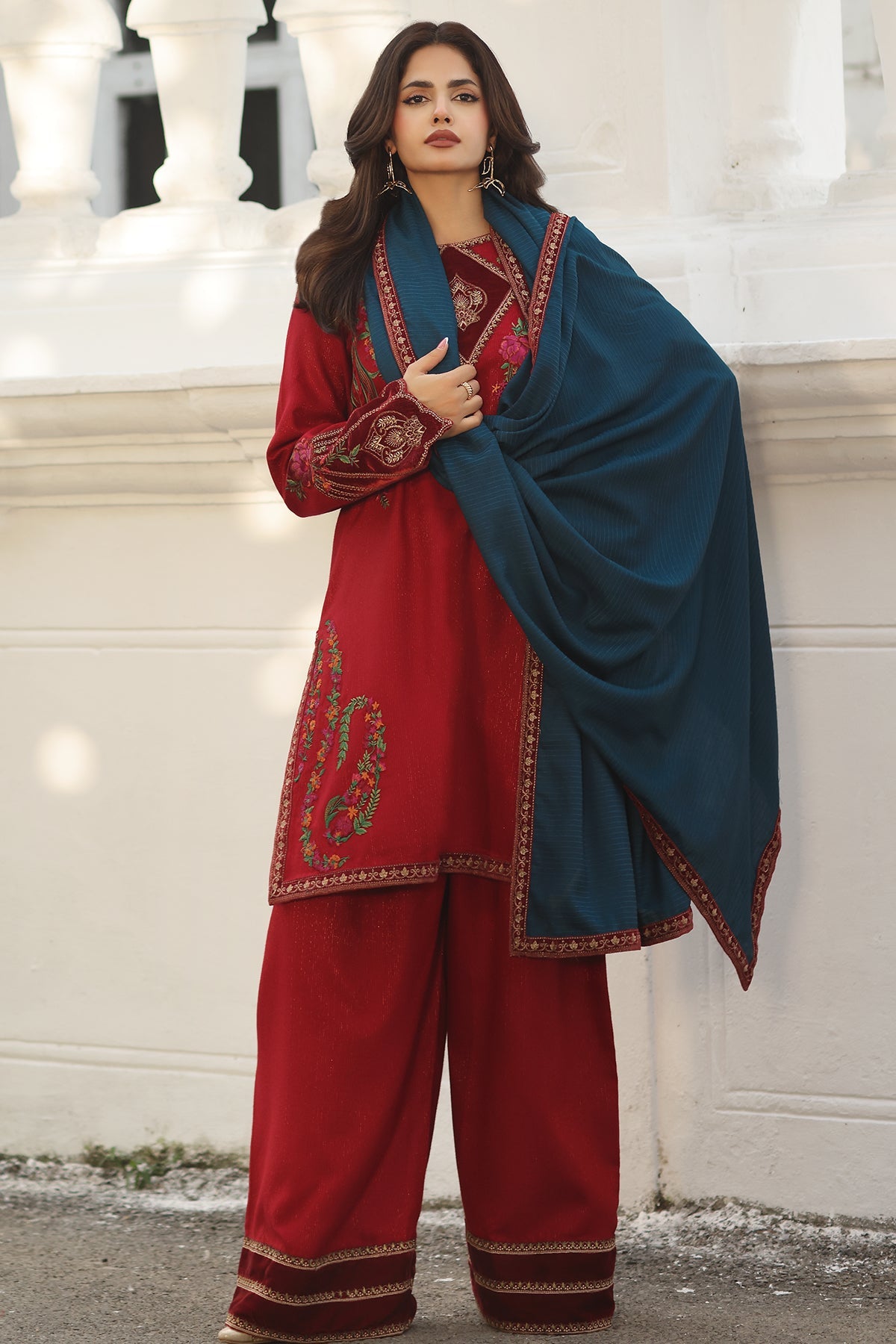 CSW5-02 | SIGNATURE VOL 1 WINTER 2025 | CHARIZMA