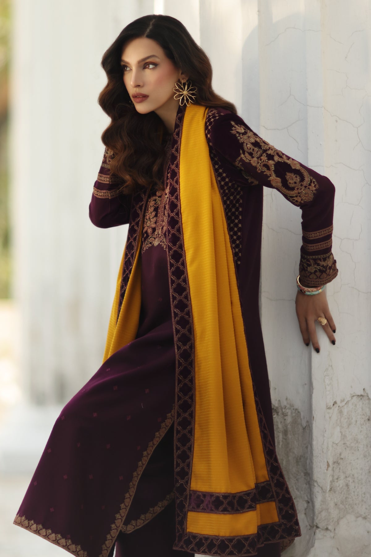 CSW5-09 | SIGNATURE VOL 1 WINTER 2025 | CHARIZMA