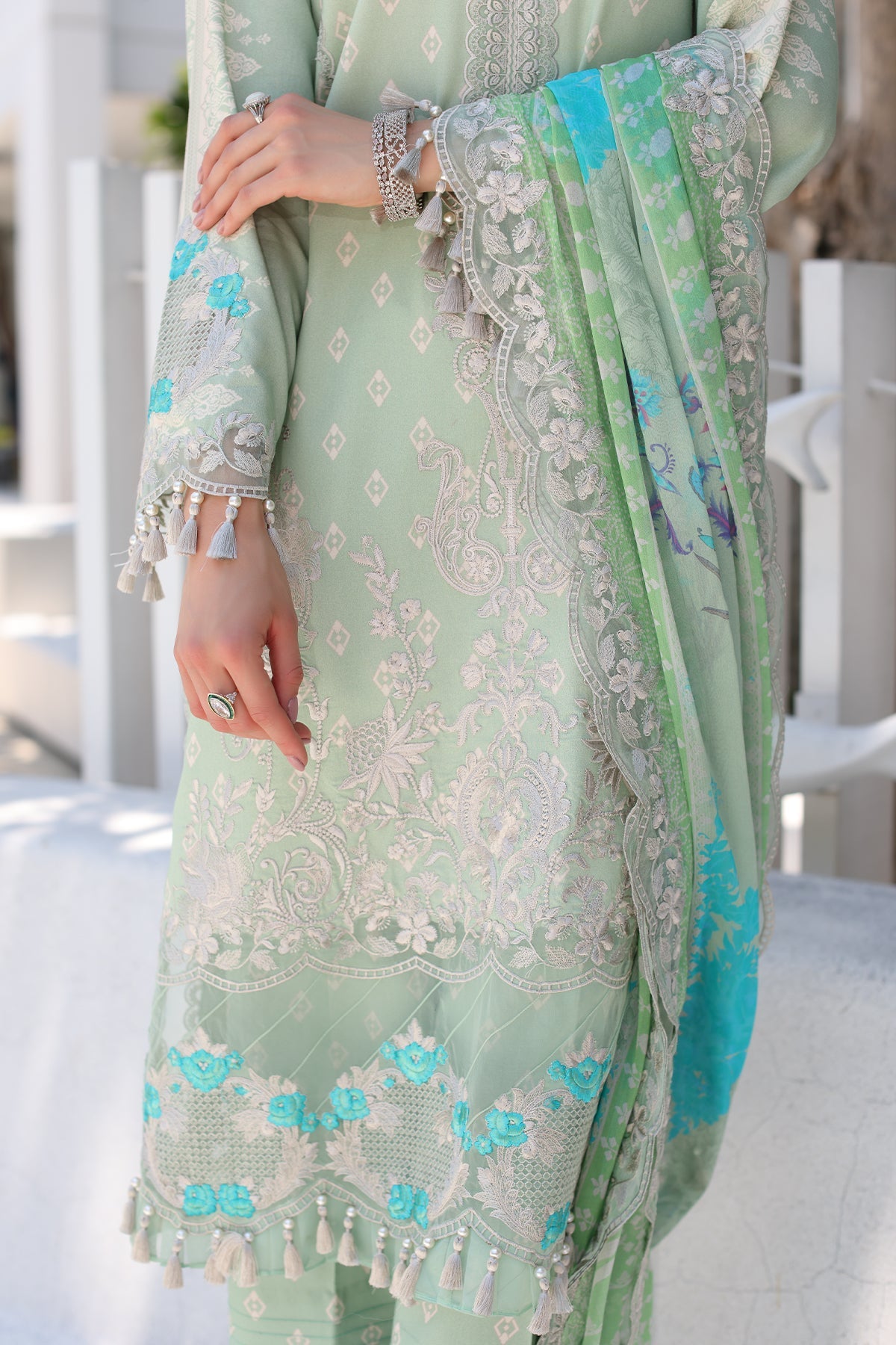 3-PC UNSTITCHED EMBROIDERED LAWN SHIRT WITH EMBROIDERED CHIFFON DUPATTA CN4-16 | NARANJI | CHARIZMA