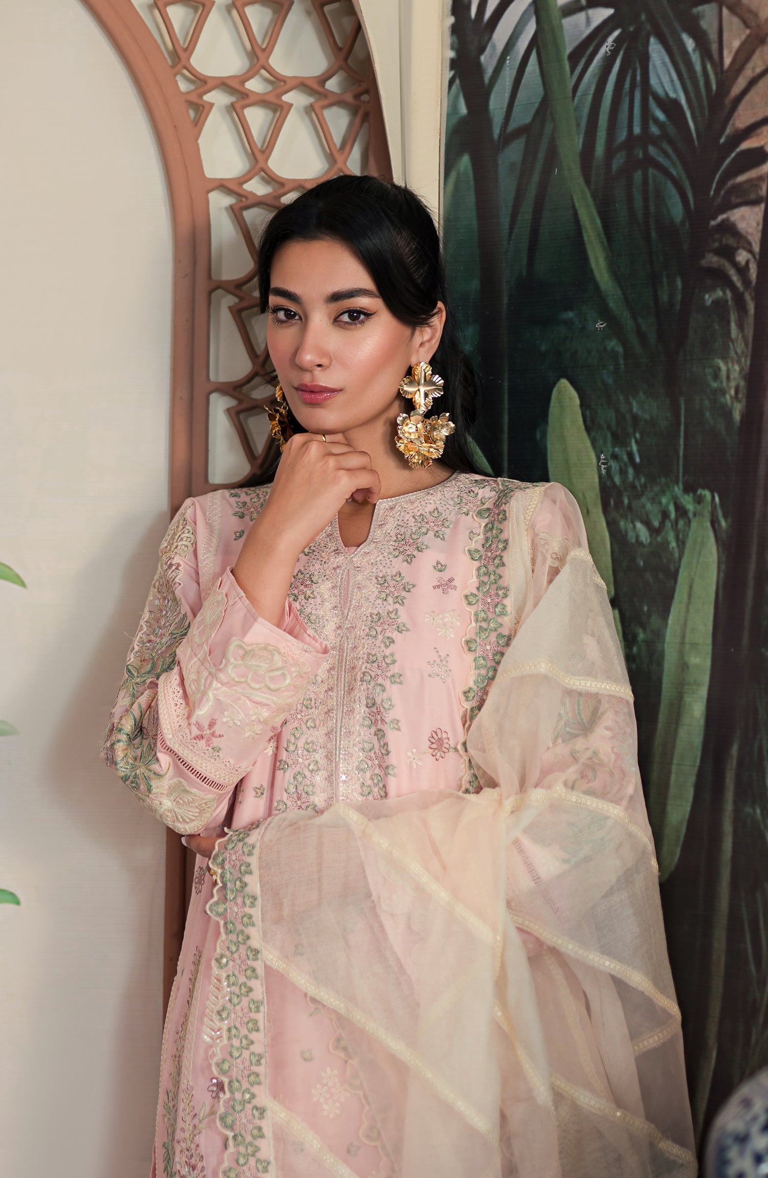 AR-01 | AYRA Collection | Emaan Adeel in UK USA UAE online kapraye.com