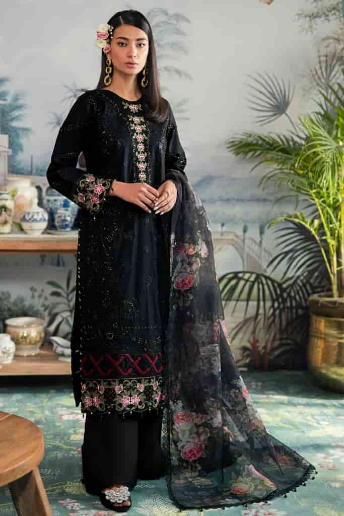 AR-05 | AYRA Collection | Emaan Adeel in UK USA UAE online kapraye.com