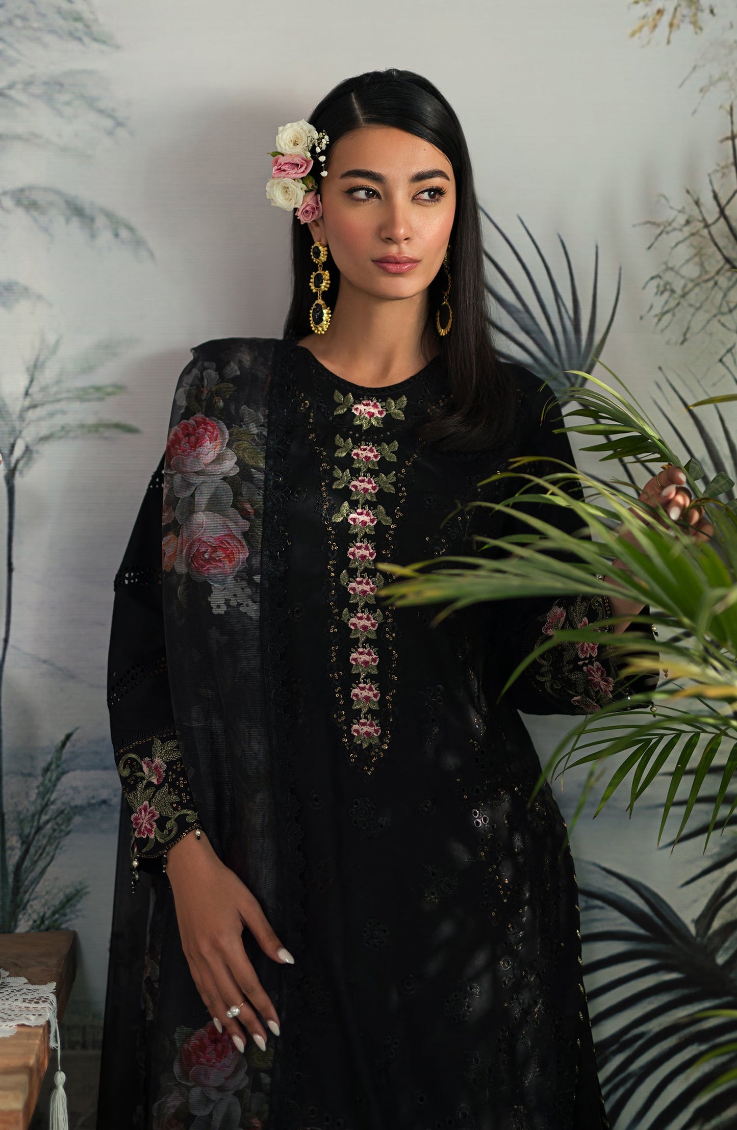 AR-05 | AYRA Collection | Emaan Adeel in UK USA UAE online kapraye.com