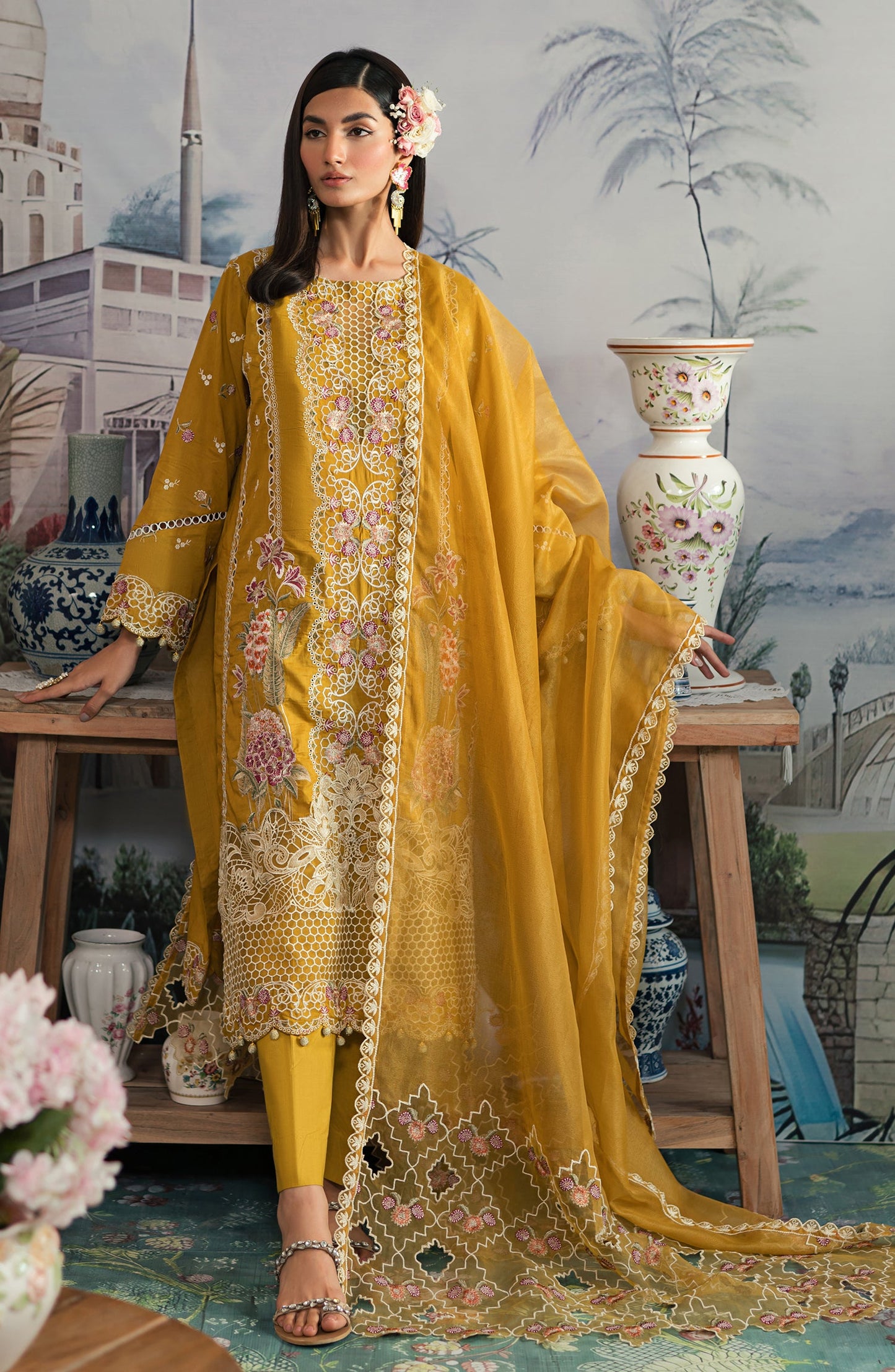 AR-06 | AYRA Collection | Emaan Adeel in UK USA UAE online kapraye.com