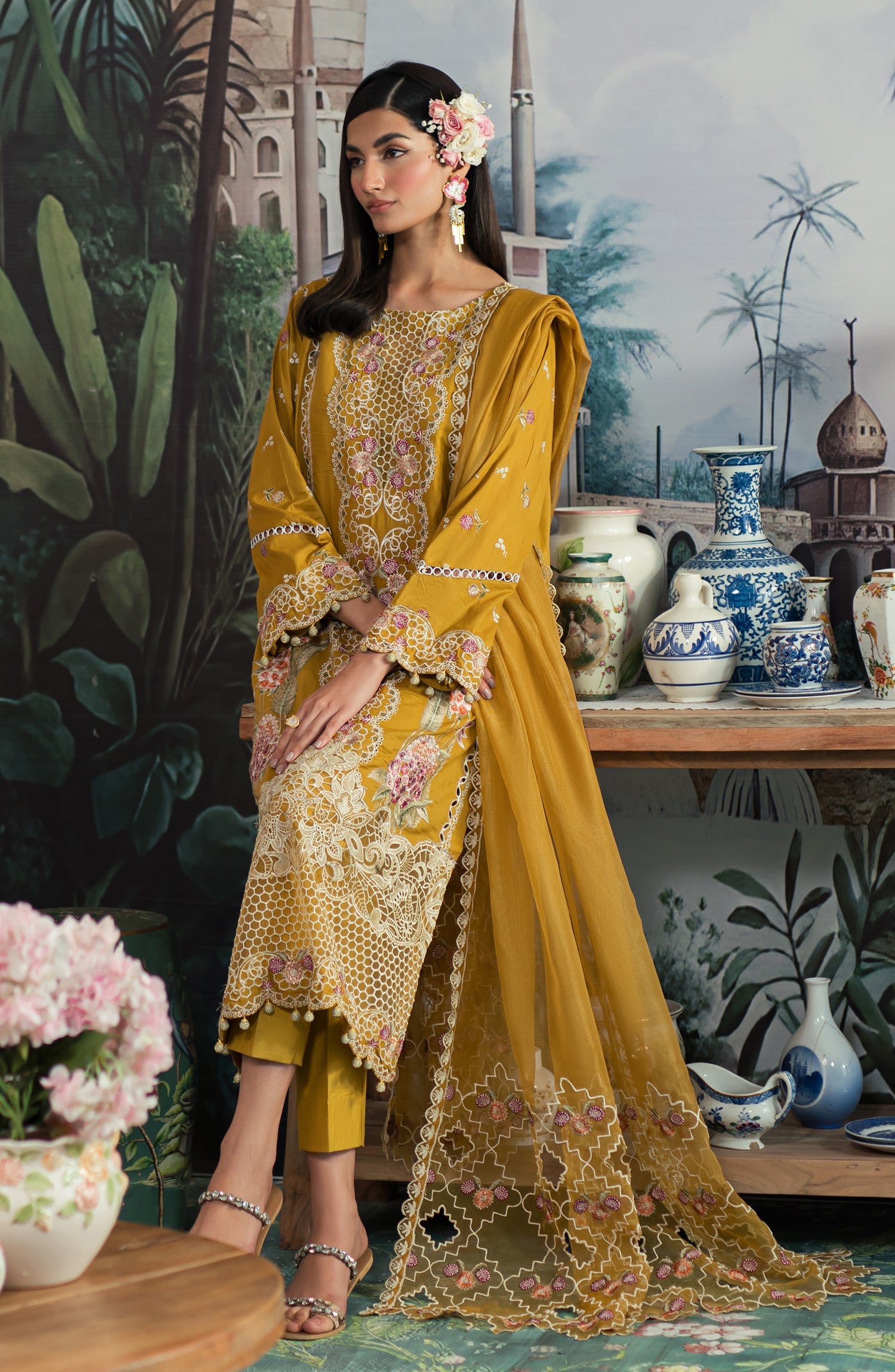 AR-06 | AYRA Collection | Emaan Adeel in UK USA UAE online kapraye.com