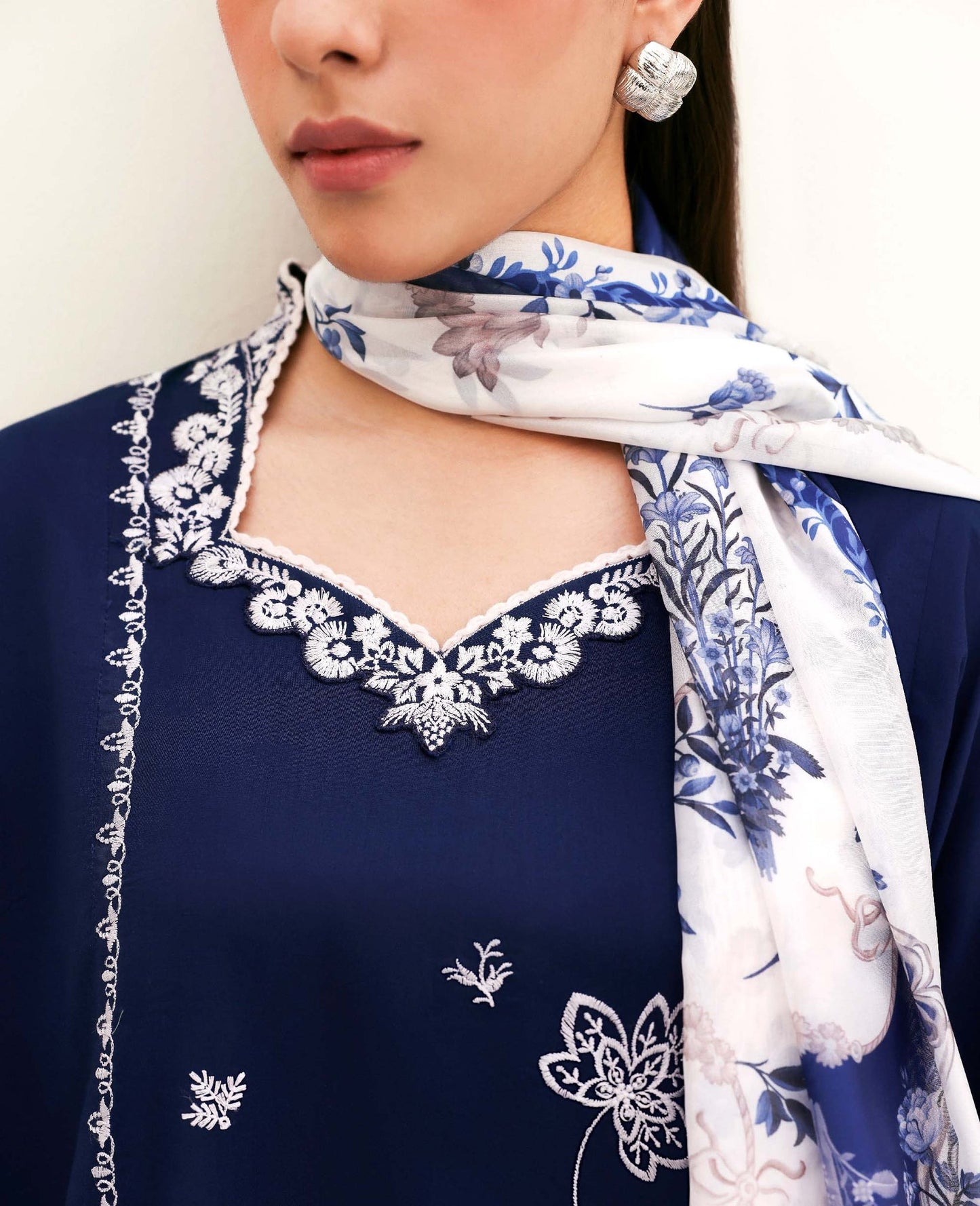 Dahlia | BASICS PRE FALL 2025 | REPUBLIC WOMENSWEAR