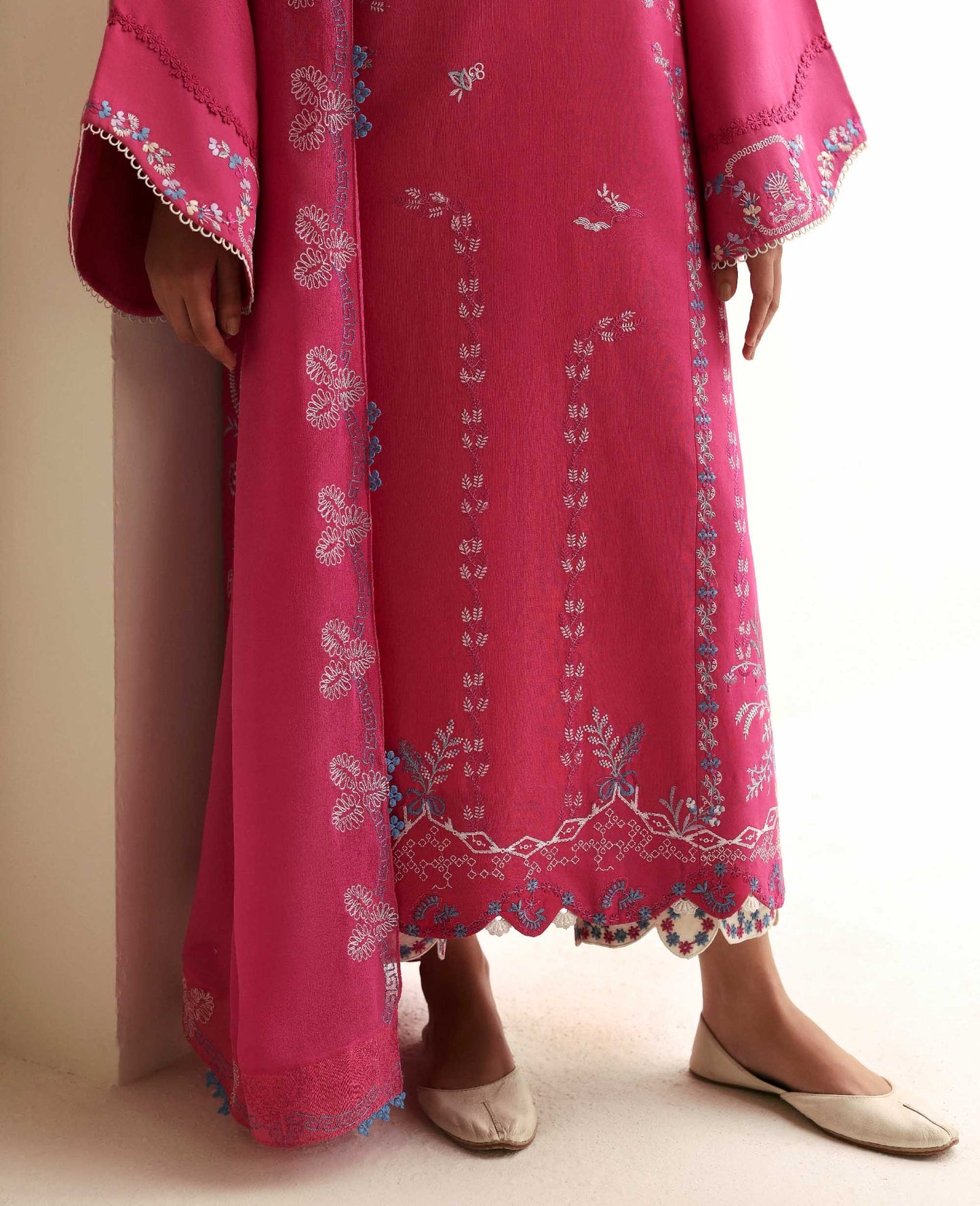 Florine | BASICS PRE FALL 2025 | REPUBLIC WOMENSWEAR