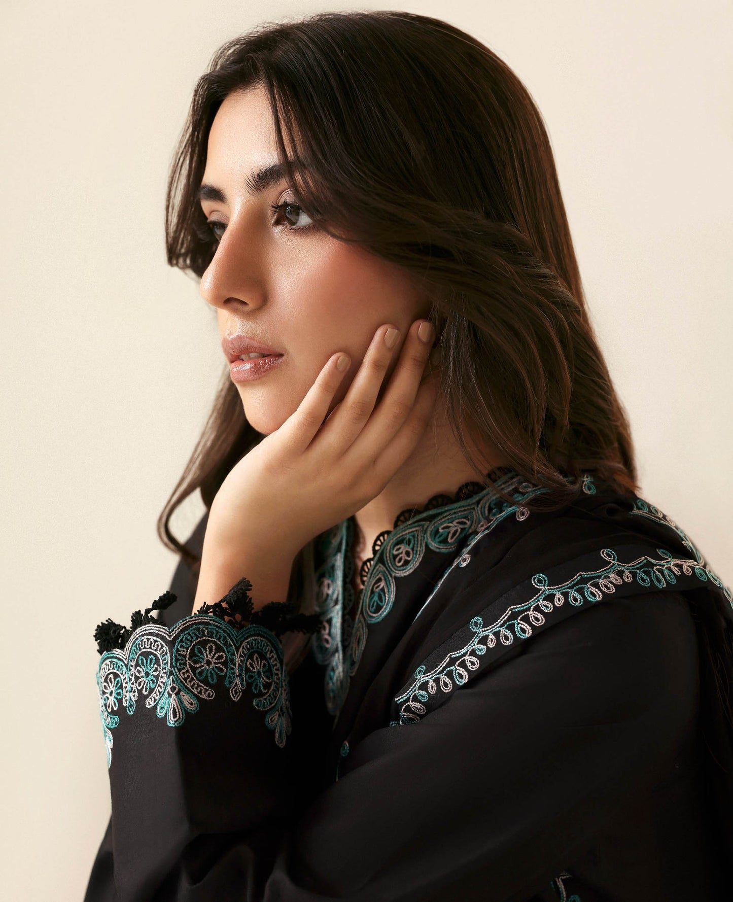 Noire | BASICS PRE FALL 2025 | REPUBLIC WOMENSWEAR