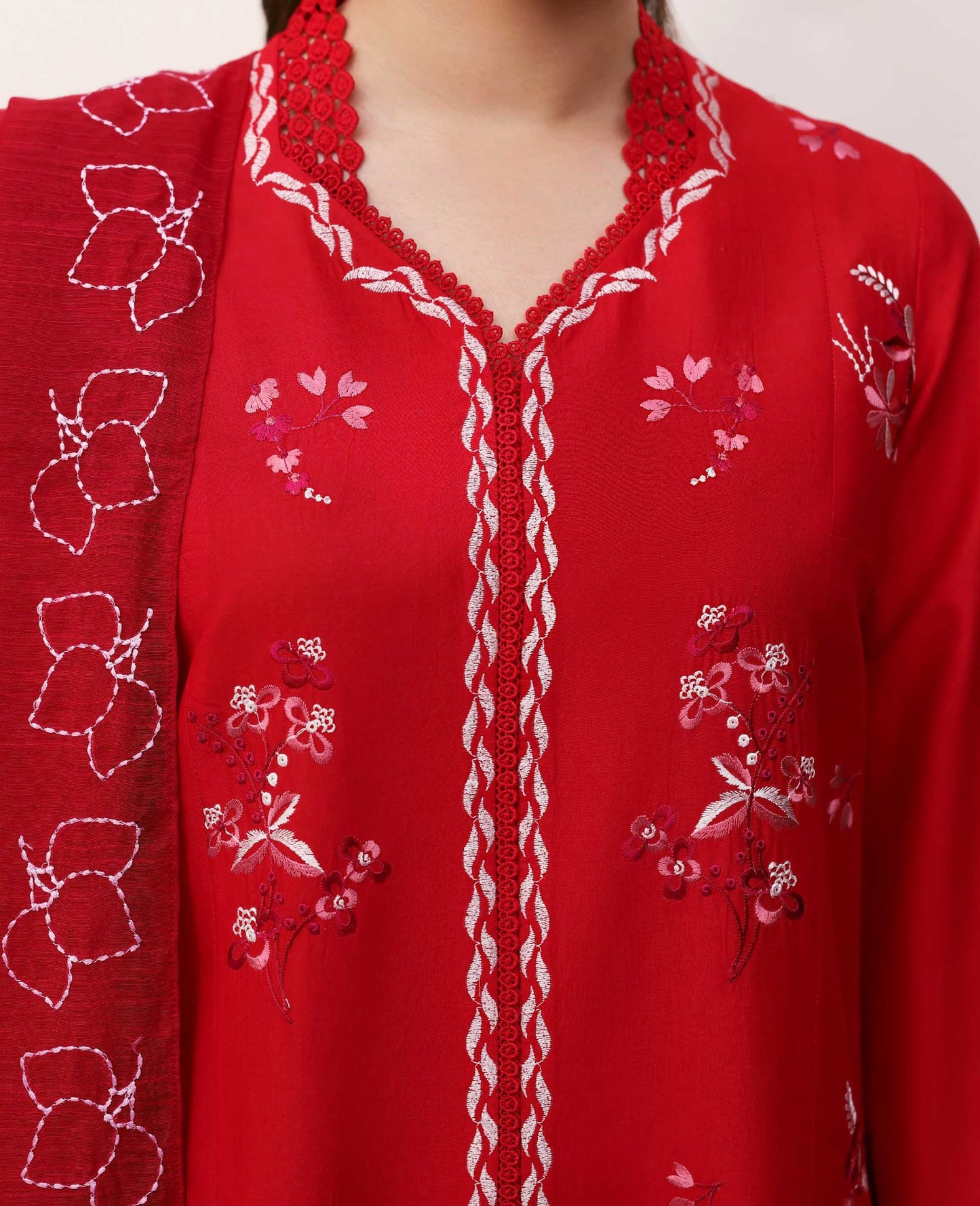 Capucine | BASICS PRE FALL 2025 | REPUBLIC WOMENSWEAR