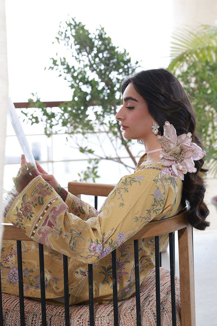 Esme | DELIA UNSTITCHED LAWN | GULAAL