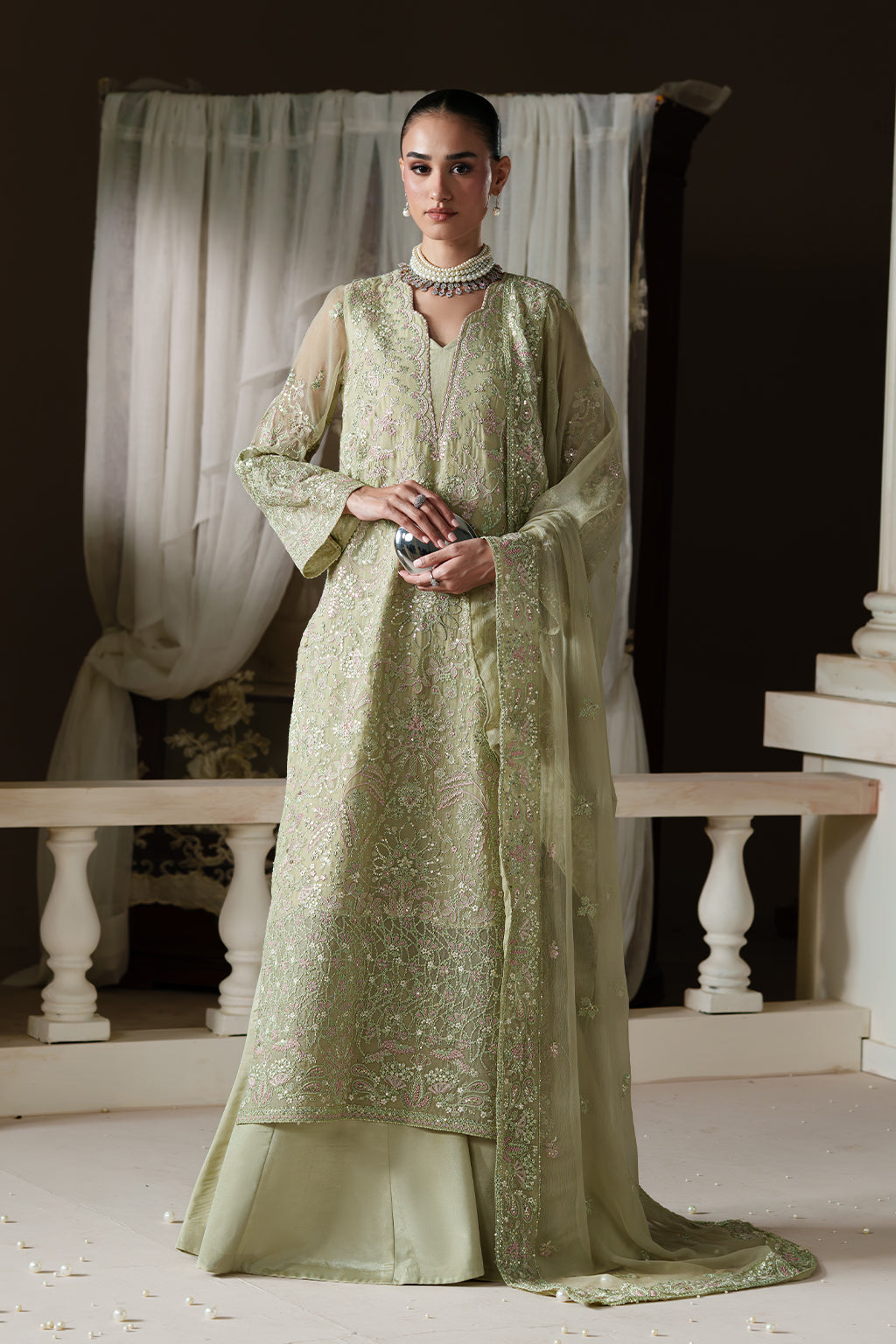 MODERN BELLE | MODERN HEIRLOOM | EMAAN ADEEL