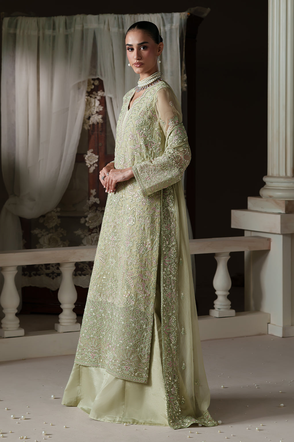 MODERN BELLE | MODERN HEIRLOOM | EMAAN ADEEL