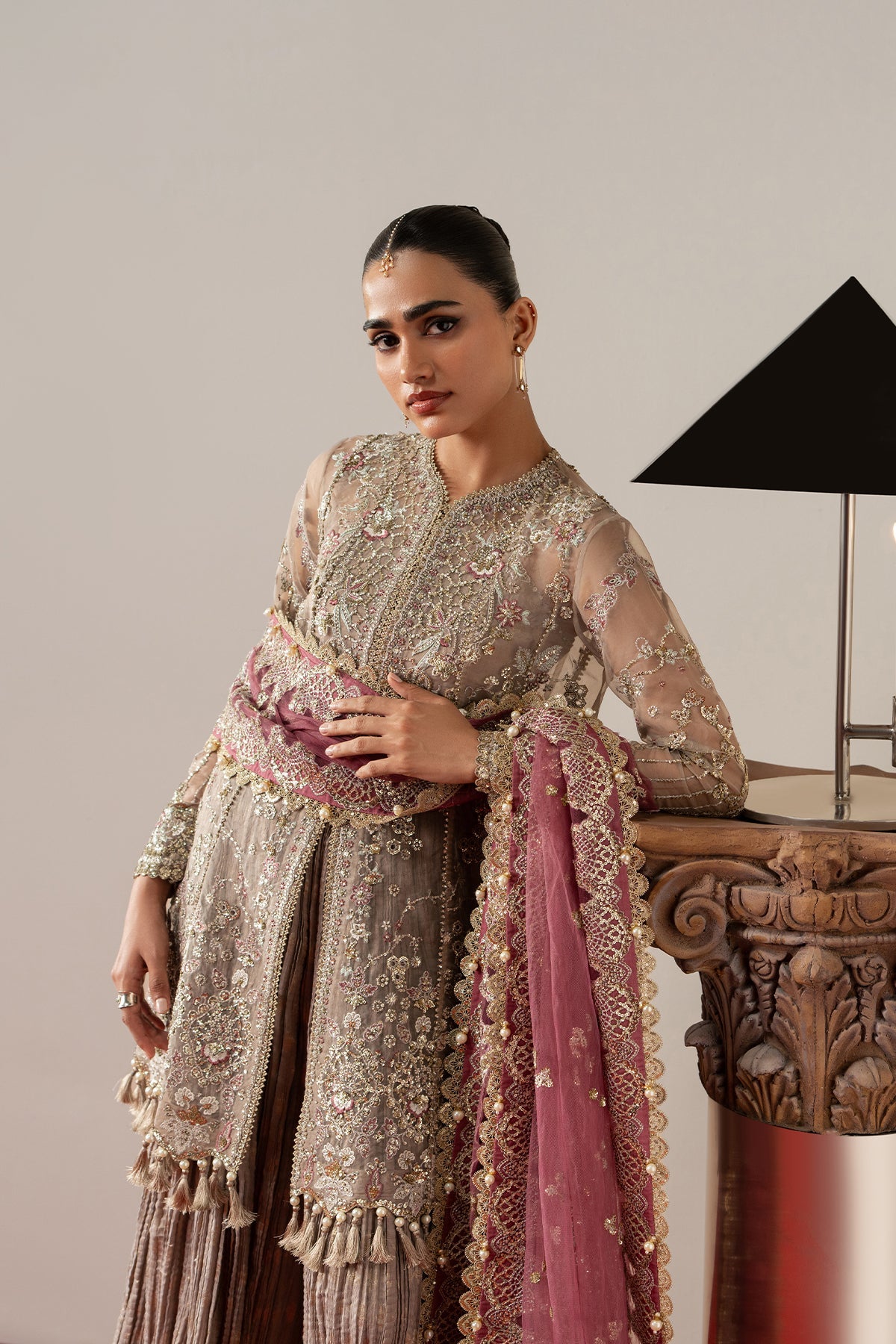 Gilded Grace | AURE | Afrozeh