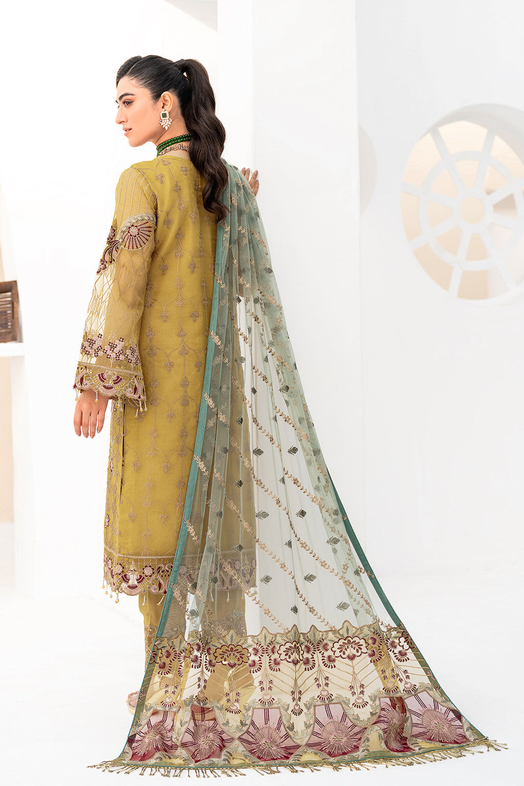 M-805 | MINHAL COLLECTION | RAMSHA in UK USA UAE online kapraye.com