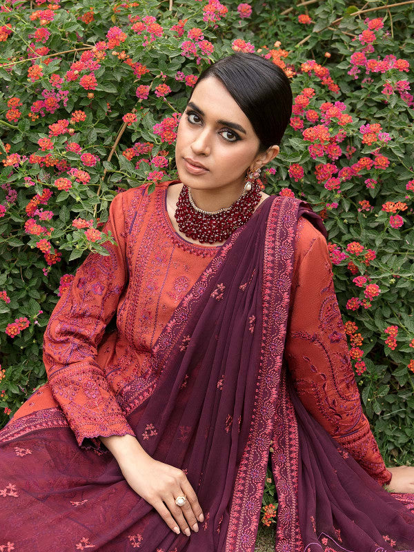 Nayaab || EMBROIDERED PRET 2023 || GULAAL in UK USA UAE online kapraye.com