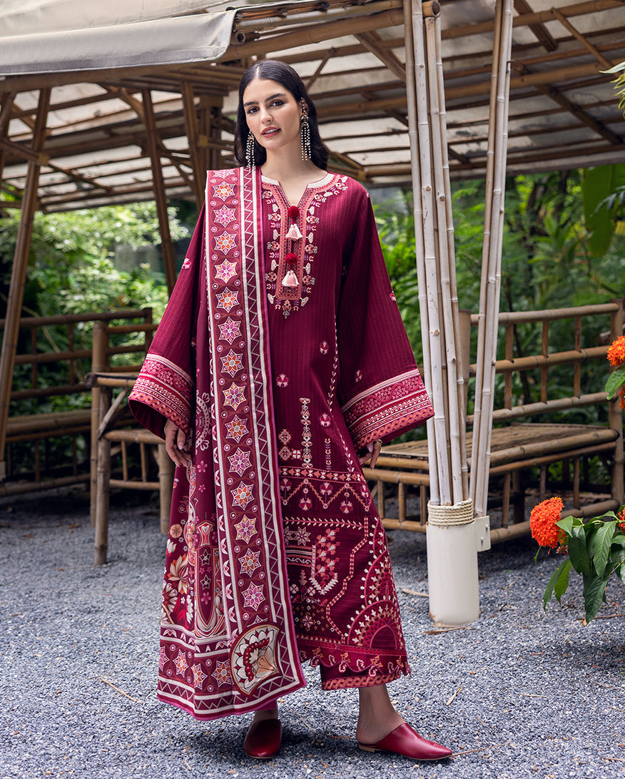 Emerald Glimmer | SYMPHONY KARANDI '25 | MUSHQ