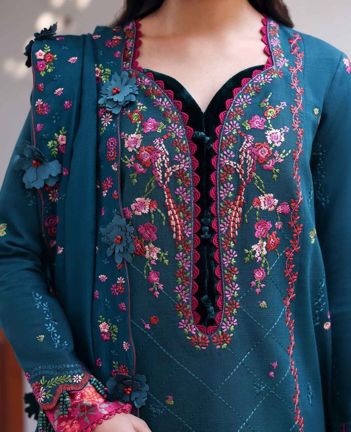 Evania | AMARIS - LUXURY SHAWL UNSTITCHED 2025 | REPUBLIC WOMENSWEAR