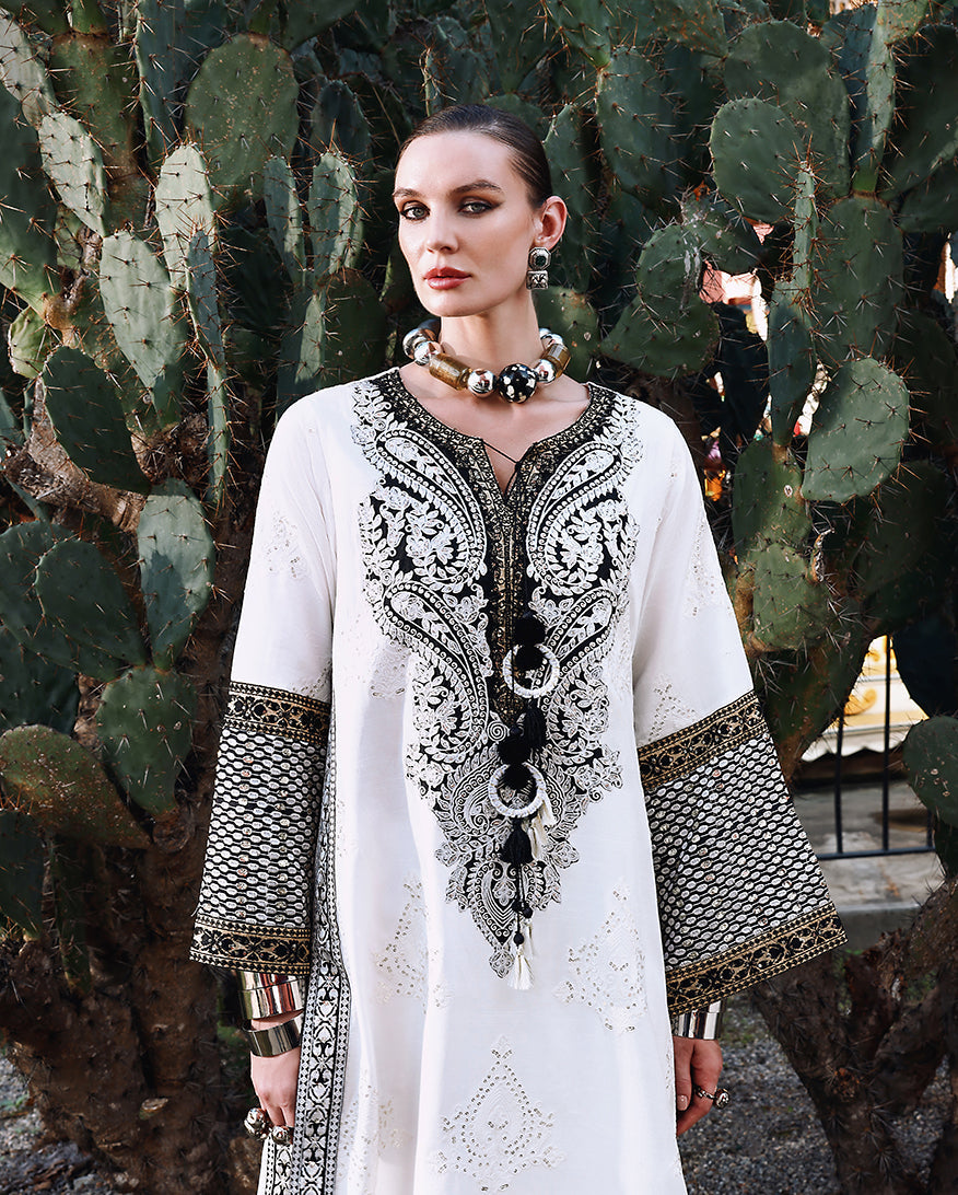 Gillian | NUVERA UNSTITCHED RAW SILK | MUSHQ