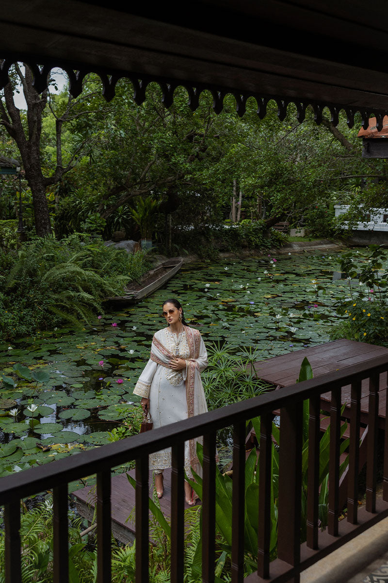 Elnaz | NUVERA UNSTITCHED RAW SILK | MUSHQ