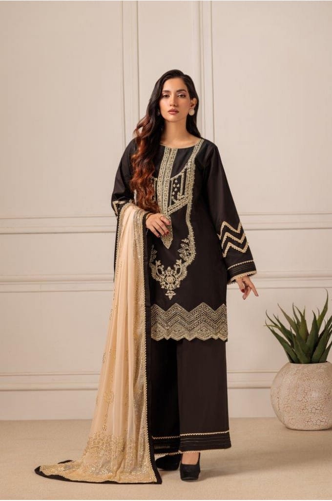 BLACK-CAMBRIC-3 PC || KAAMDANI COLLECTION '23 || BONANZA SATRANGI in UK USA UAE online kapraye.com