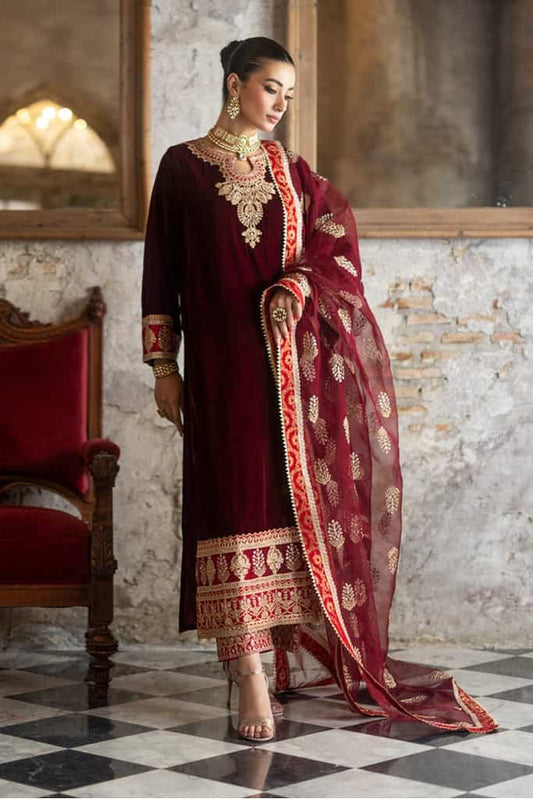 Neesa | Velvet Unstitched '24 | Zainab Chottani in UK USA UAE online kapraye.com