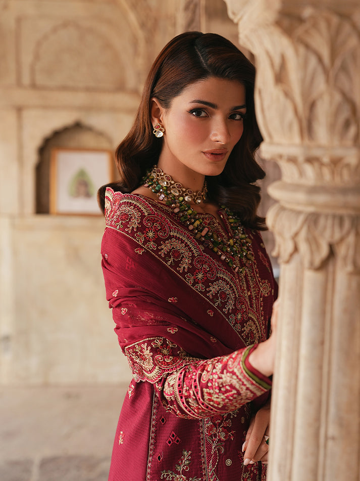 Mirevra | MAISONE LUXURY LAWN | GULAAL