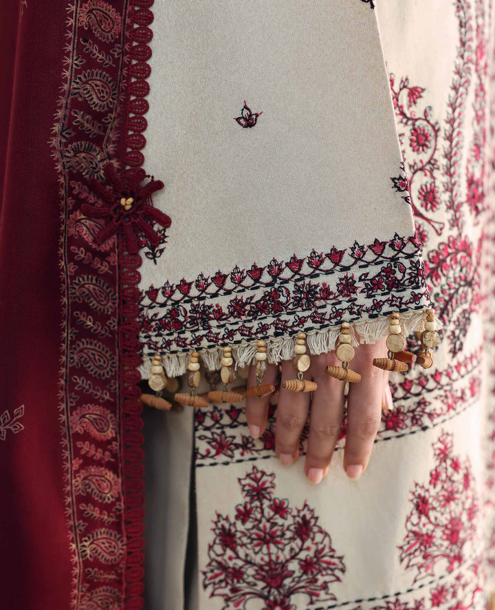 Liora | AMARIS - LUXURY SHAWL UNSTITCHED 2025 | REPUBLIC WOMENSWEAR