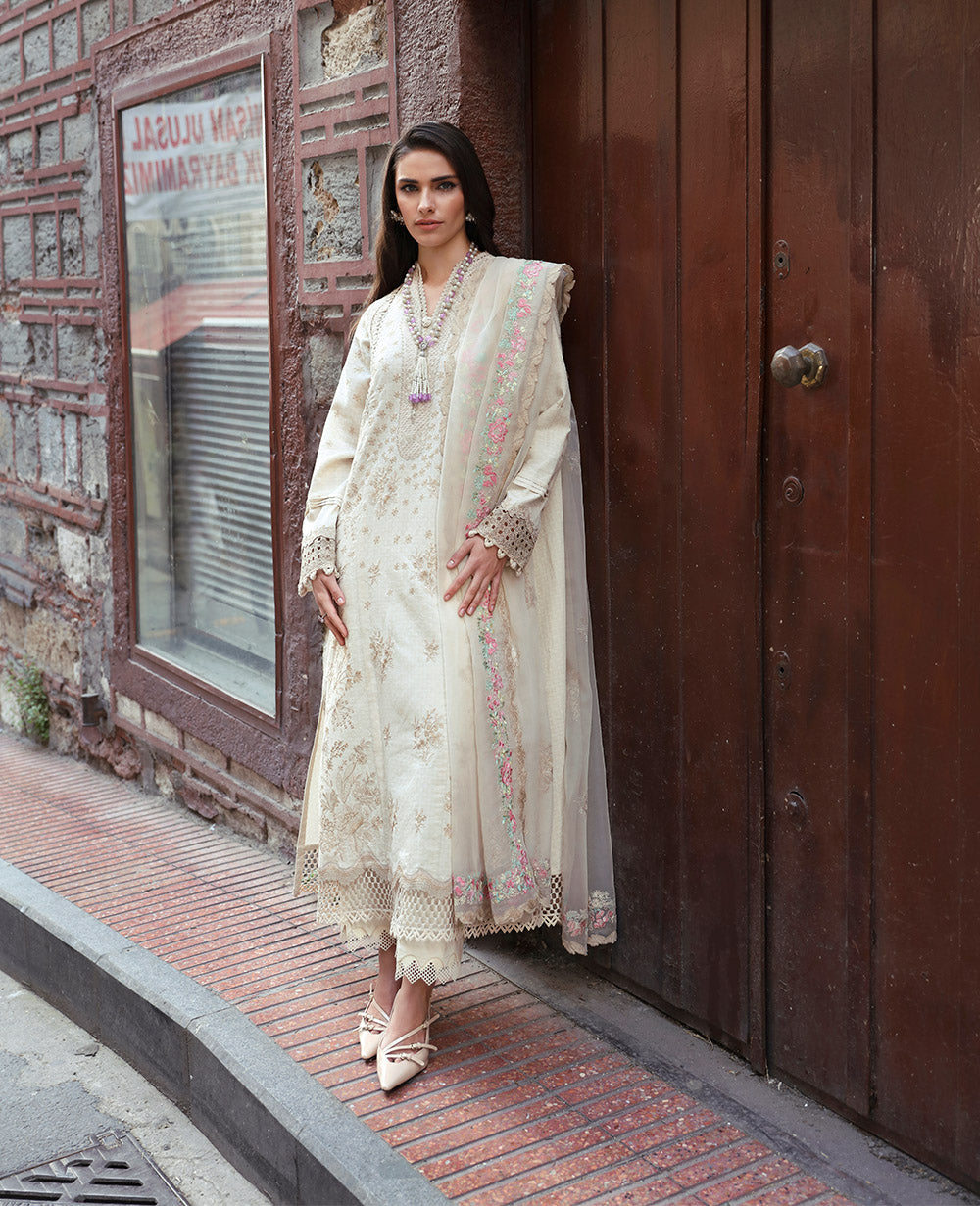 Noar (M-132) | EMBROIDERED PRET | REPUBLIC WOMENSWEAR