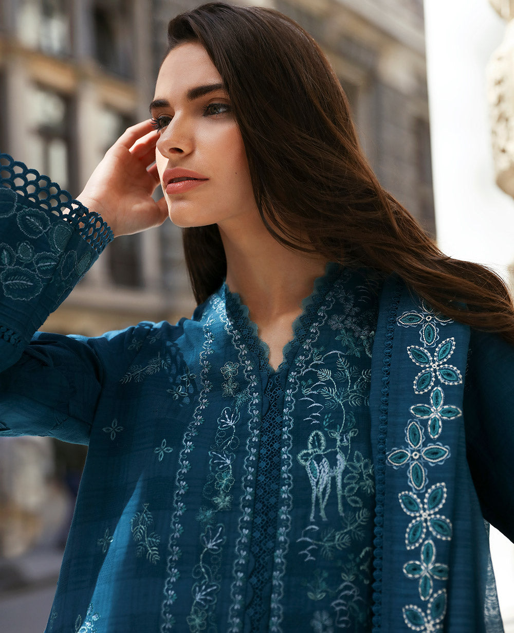 Kaź (M-137) | EMBROIDERED PRET | REPUBLIC WOMENSWEAR