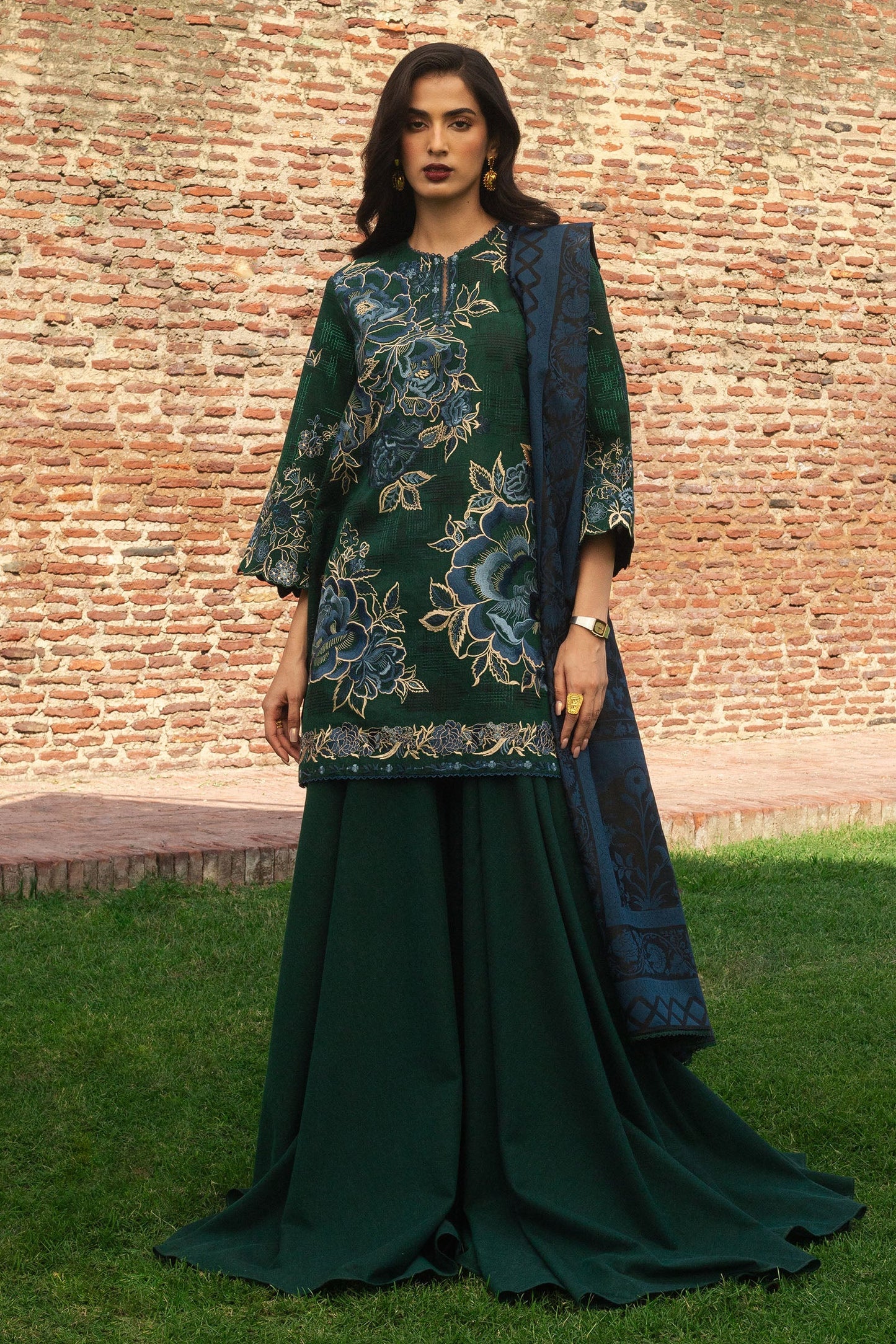 MINA-D7 | WINTER UNSTITCHED 2024 | ZARA SHAHJAHAN