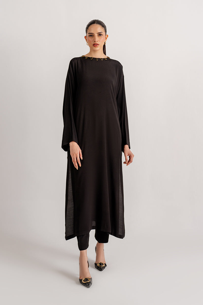 Monolithic | Basic Solids Winter | Mushq in UK USA UAE online kapraye.com