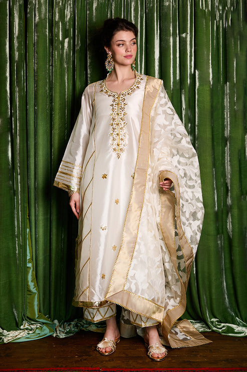 Moti | Chandni - Gota Love It | Mushq in UK USA UAE online kapraye.com