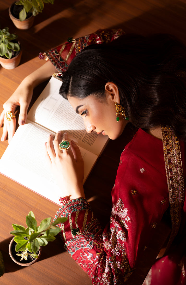 NASHWA | ROMANSIYYAH LUXURY FORMAL '25 | EMAAN ADEEL