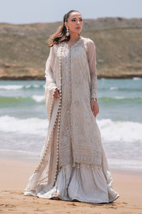 NOVA | REVEUSE Wedding Formals | EMAAN ADEEL