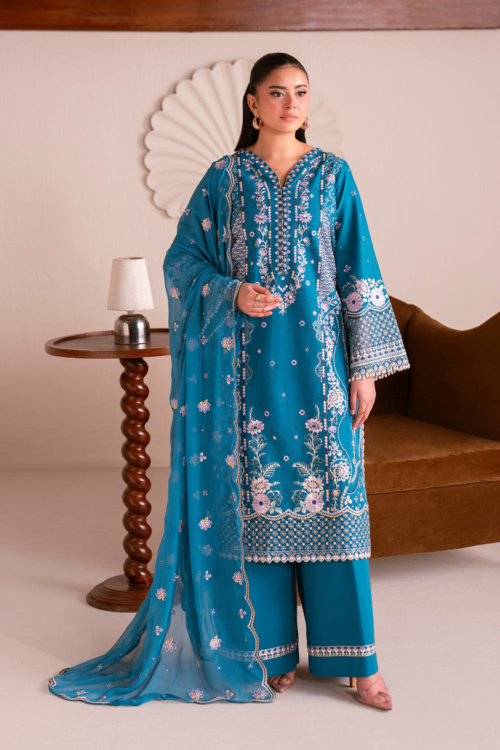 AMÉLIE - MSU0676 | BLOOM POISE EDIT 01 | MARYUM N MARIA